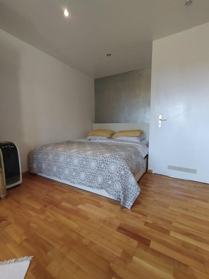 Gl Single Town Apartment Wiesbaden Kültér fotó